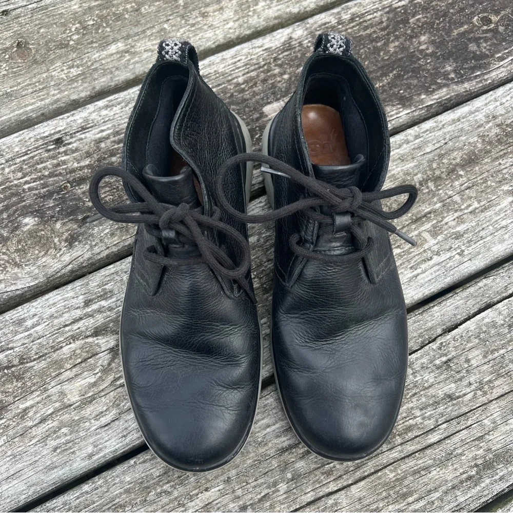 Uggs Freamon Waterproof Chukka Leather Boots
